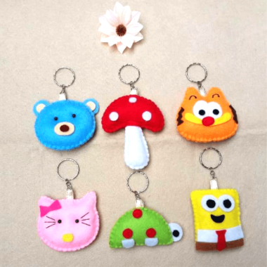 9 Langkah Mudah membuat Gantungan kunci kain flanel 5 8 Langkah mudah Membuat Gantungan kunci karet unik dan Lucu